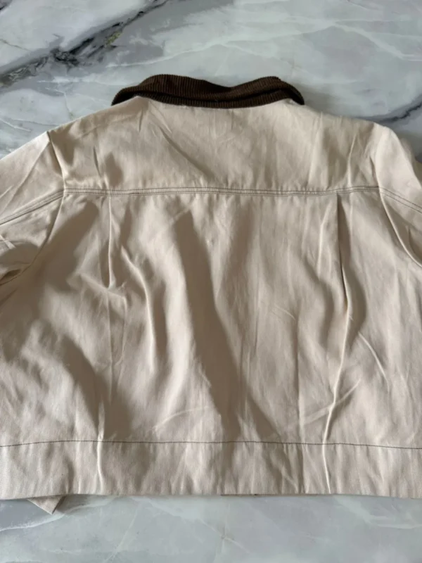 WhatsApp Image 2026-03-11 at 11.52.50 (1) Chaqueta Gabardina Corderoy
