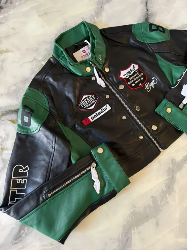 Campera Eco cuero Corta